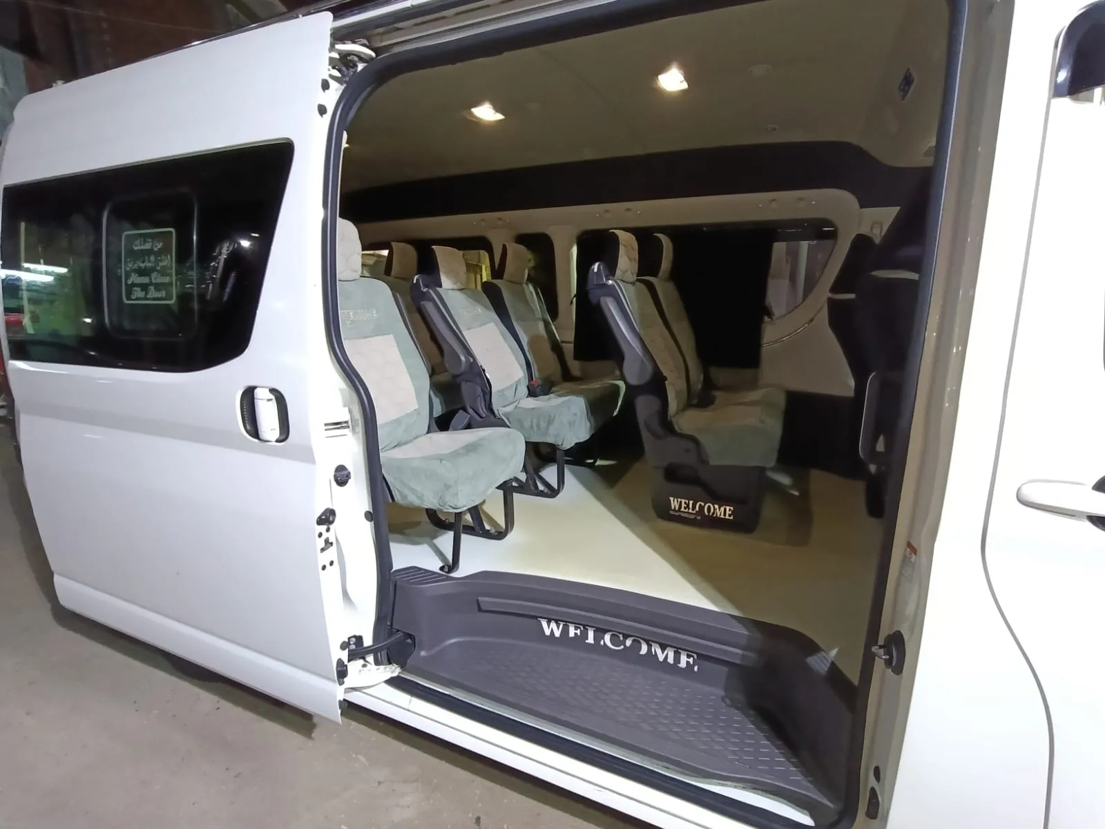 ميكروباص تويوتا هايس gallery image 4